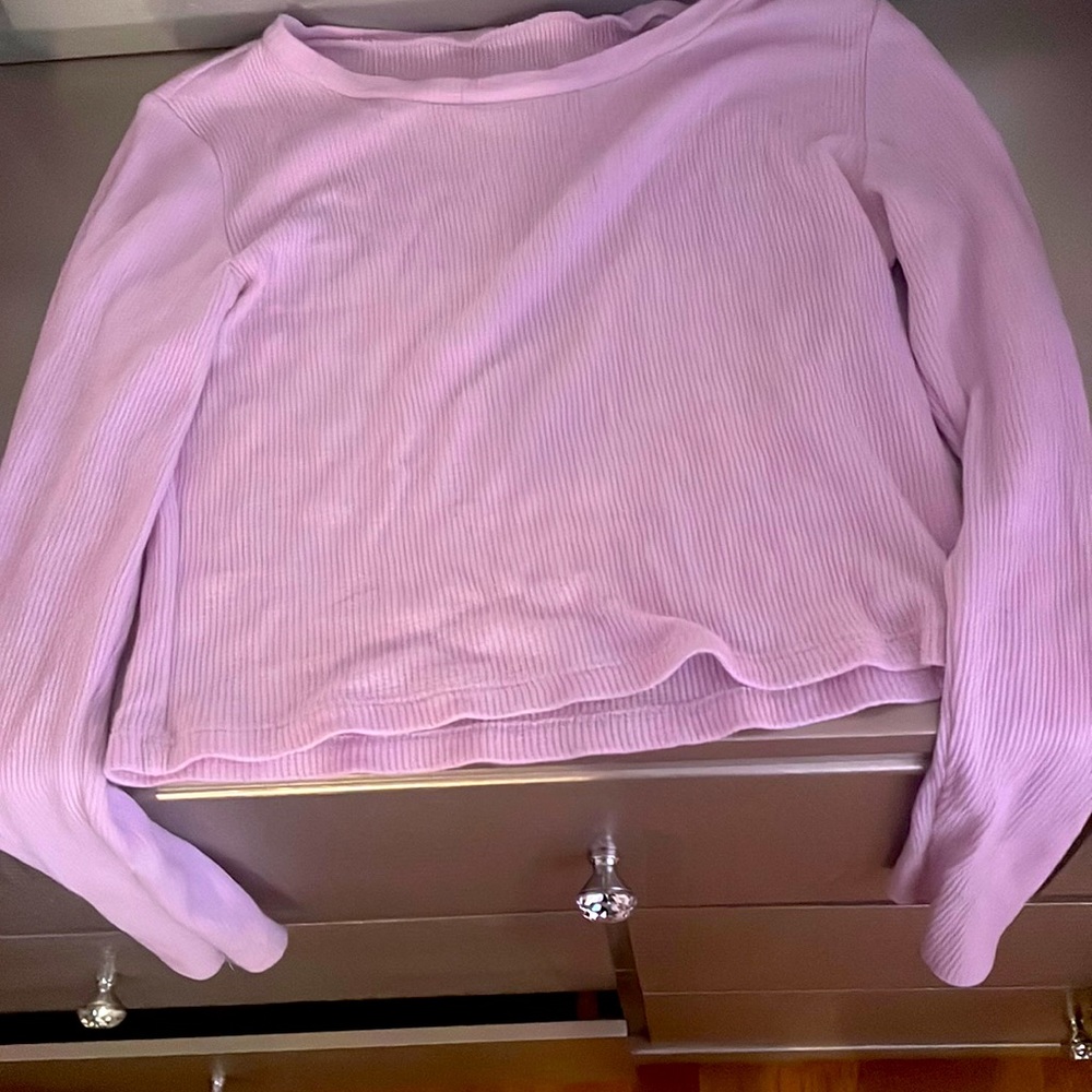 Aeropostale lavender shrunken cropped long sleeve tee